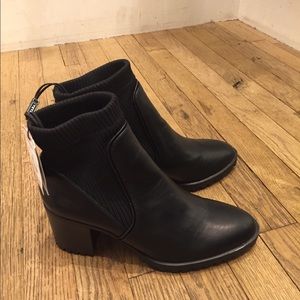 BRAND NEW Zara Sock Booties